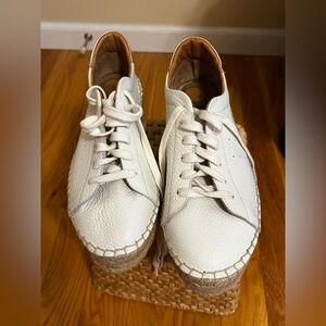 Dalsoms ladies beige gold leather espadrilles lace up shoes made Spain sz 8.5 39